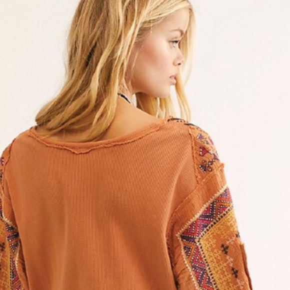 Free People crop Top/sweater - Picture 2 of 7